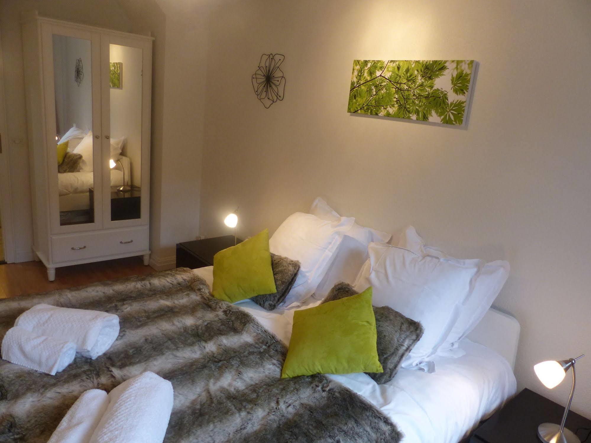 70 M² Strasbourg Appart City Center Екстер'єр фото