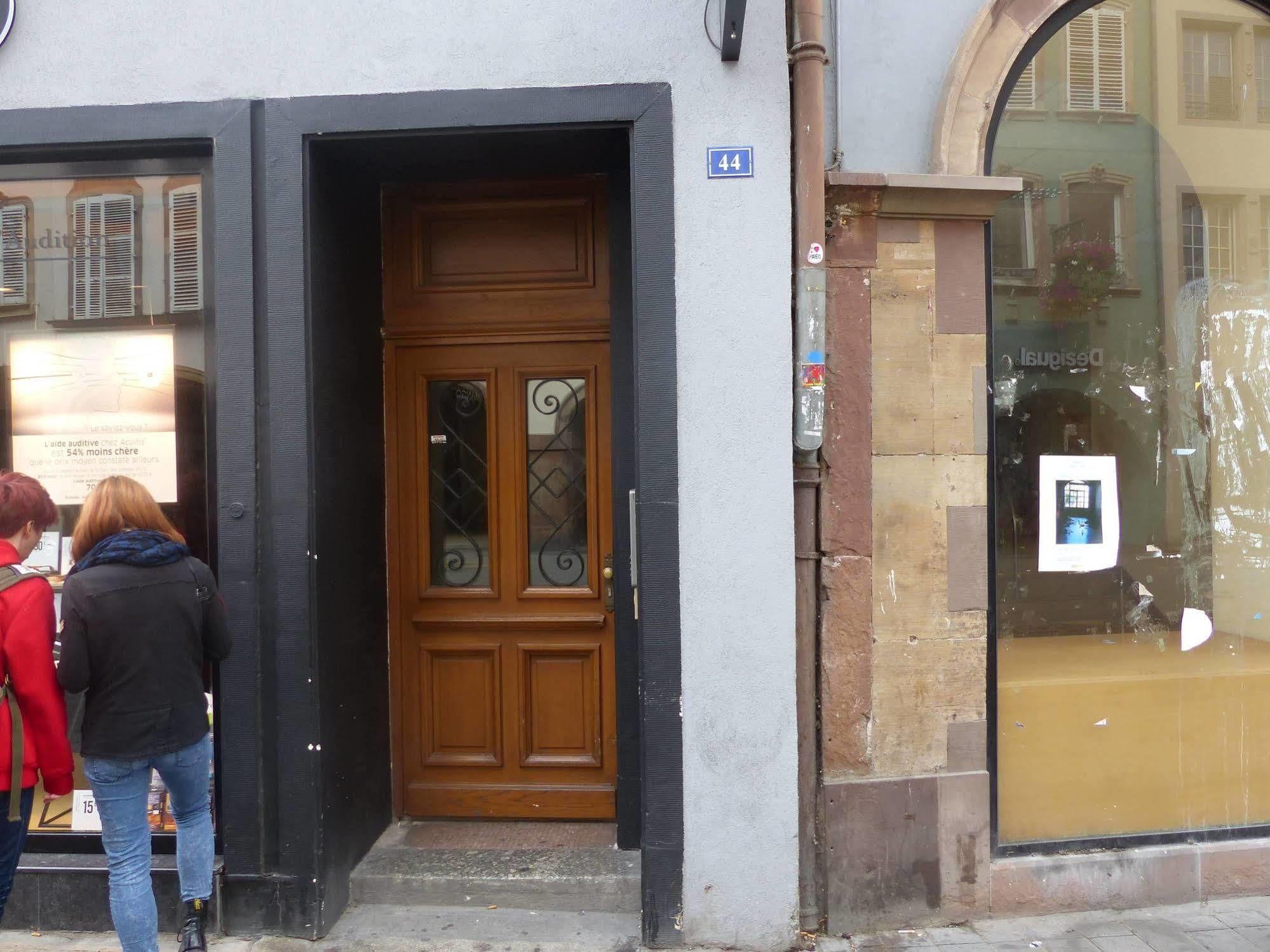 70 M² Strasbourg Appart City Center Екстер'єр фото