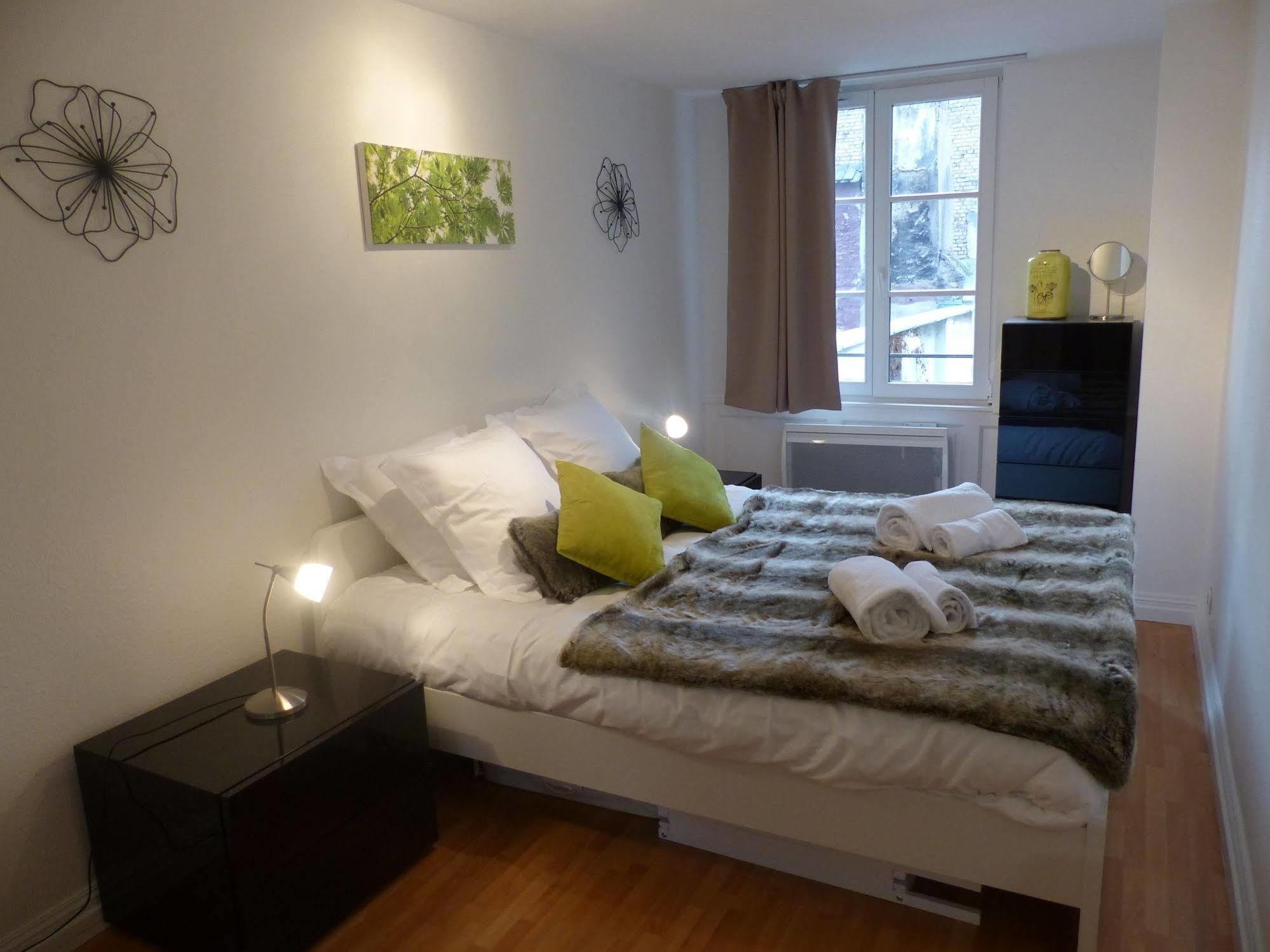 70 M² Strasbourg Appart City Center Екстер'єр фото